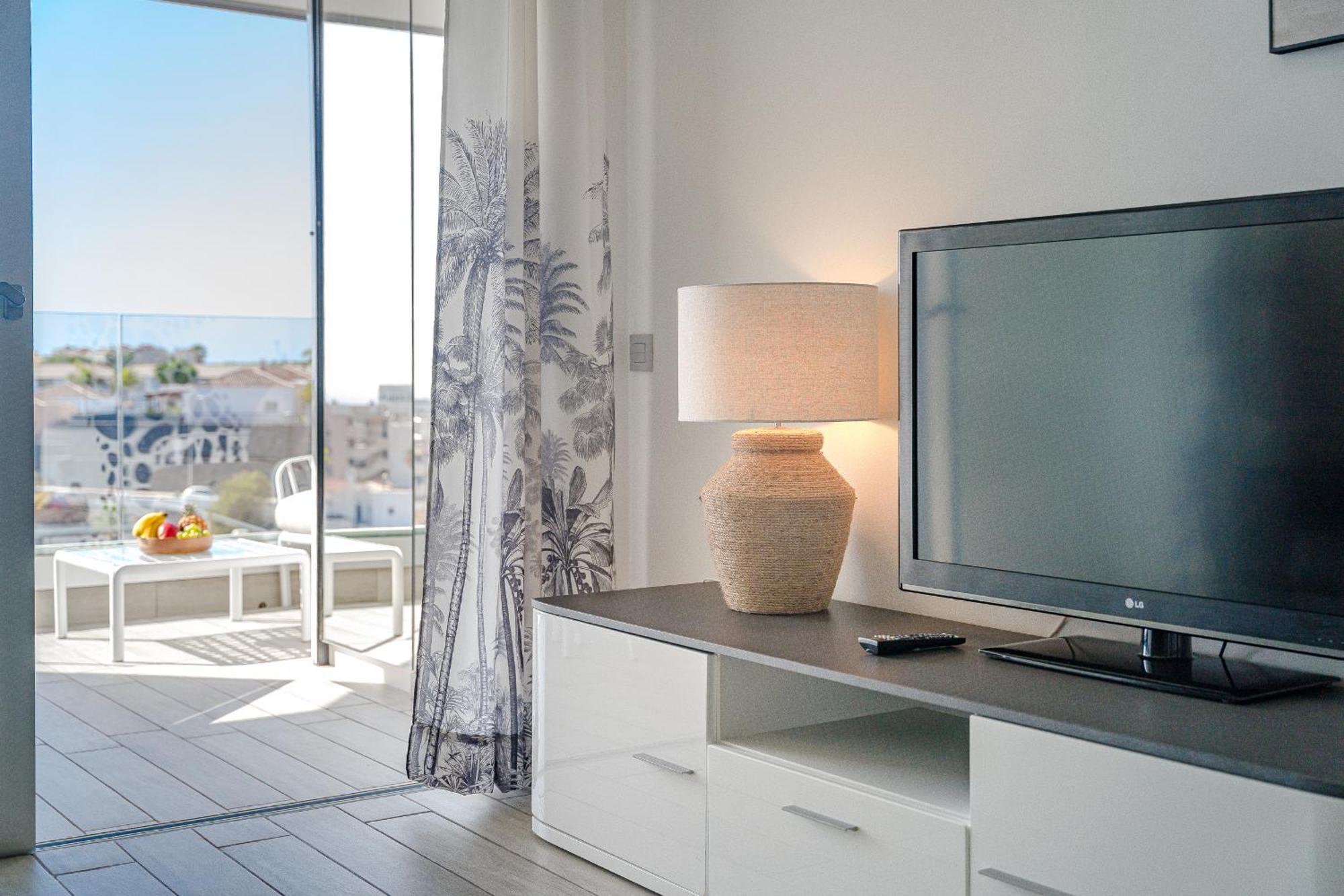 Ocean Garden Sunset View *