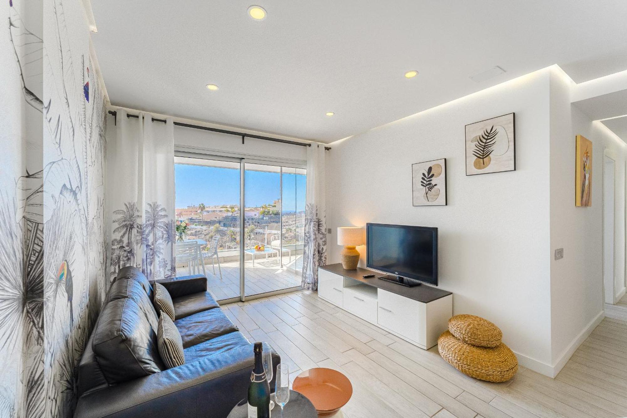 Ocean Garden Sunset View Apartment